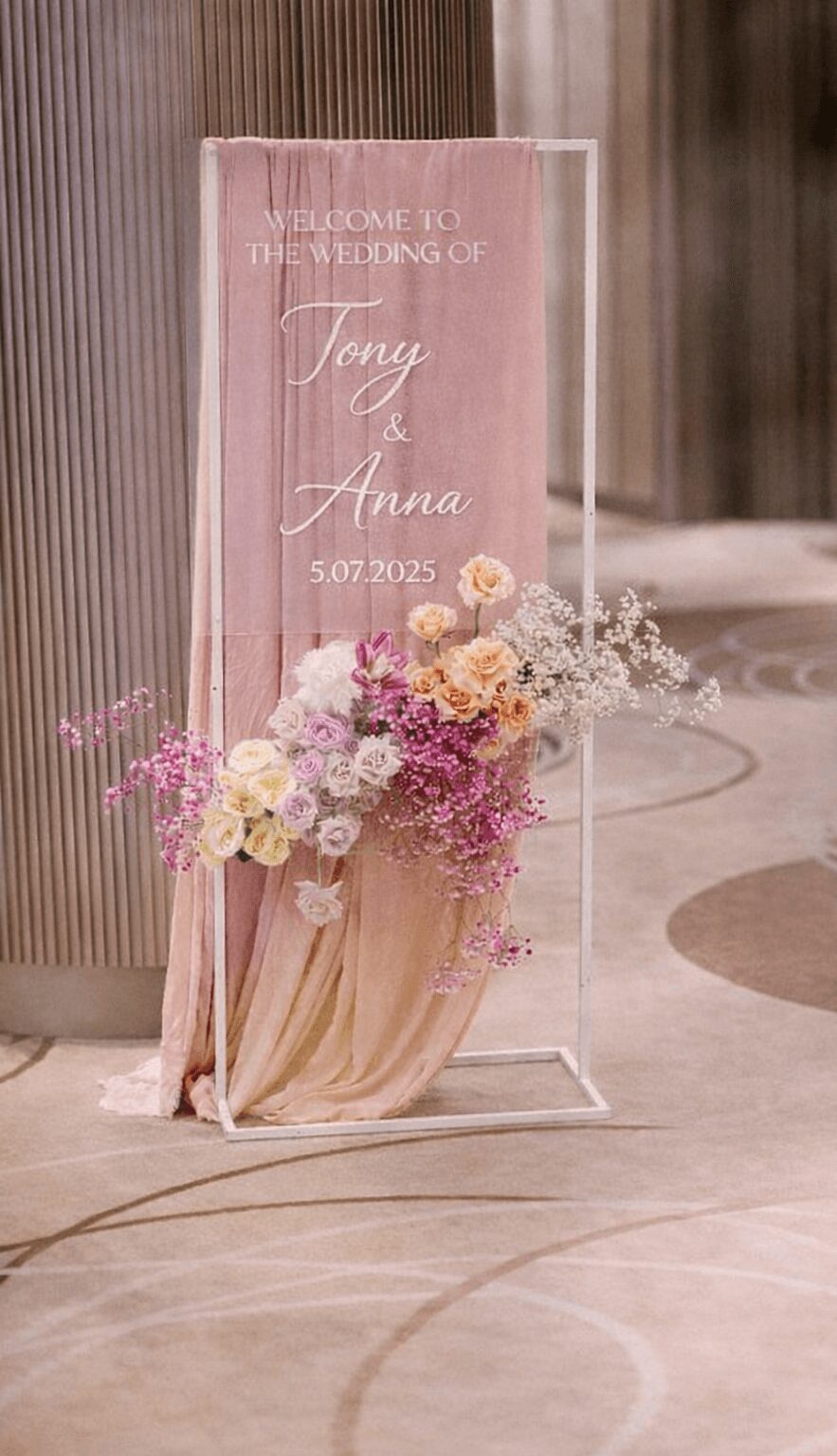 Custom entrance and welcome decor