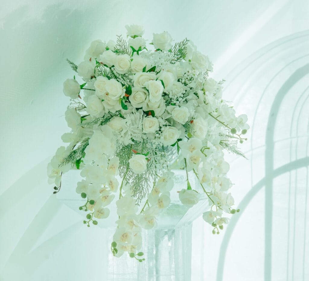 ce Chapel Winter wedding decor Rovaniemi Lapland Rovaniemi Weddigs Arctic Snow Hotel