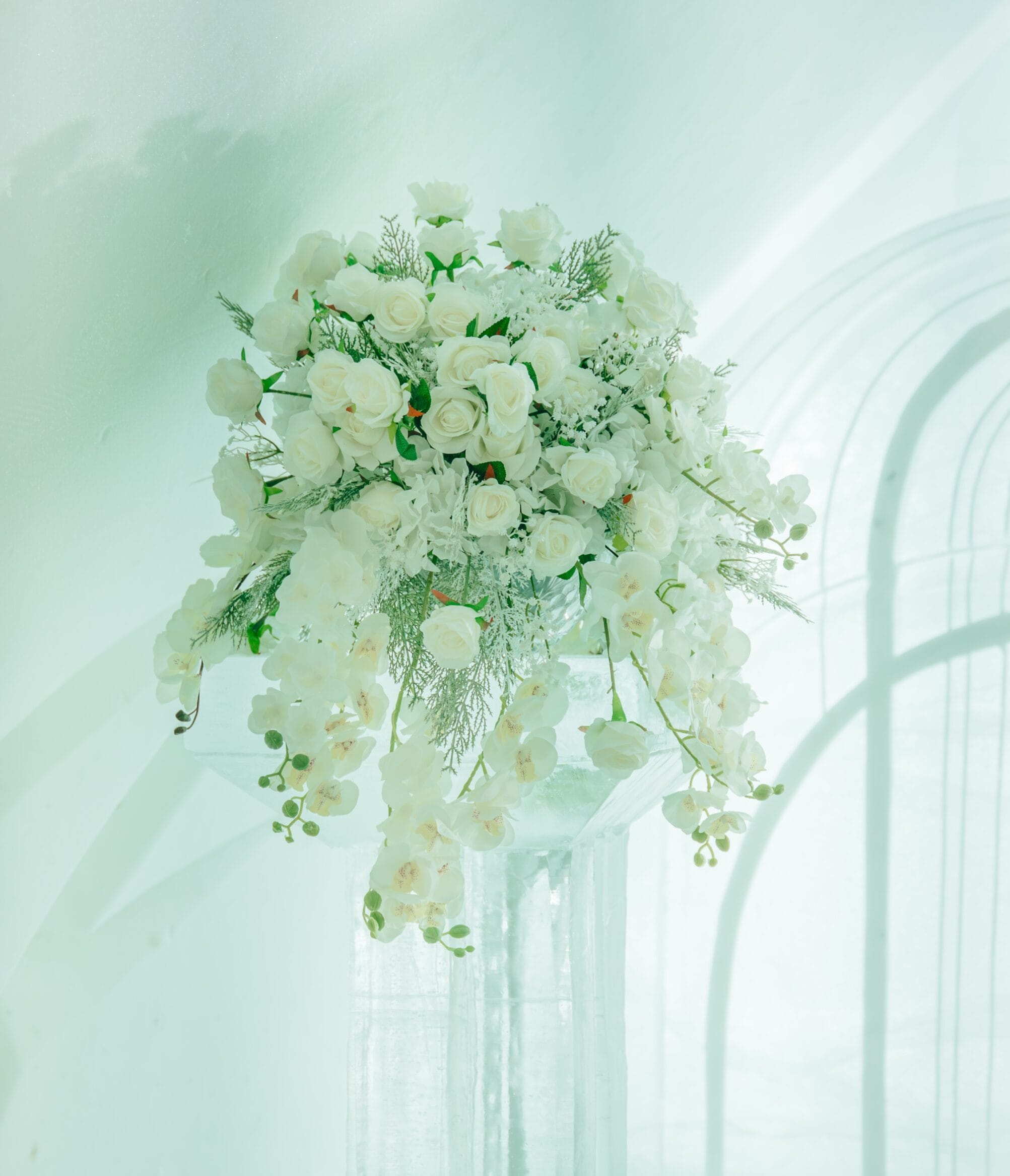 Ice Chapel Winter wedding decor Rovaniemi Lapland Rovaniemi Weddigs Arctic Snow Hotel